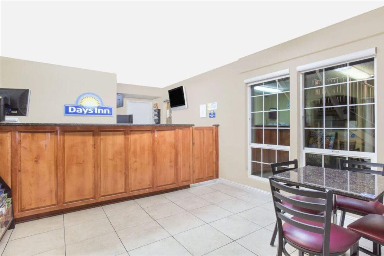 Days Inn By Wyndham Turlock Luaran gambar