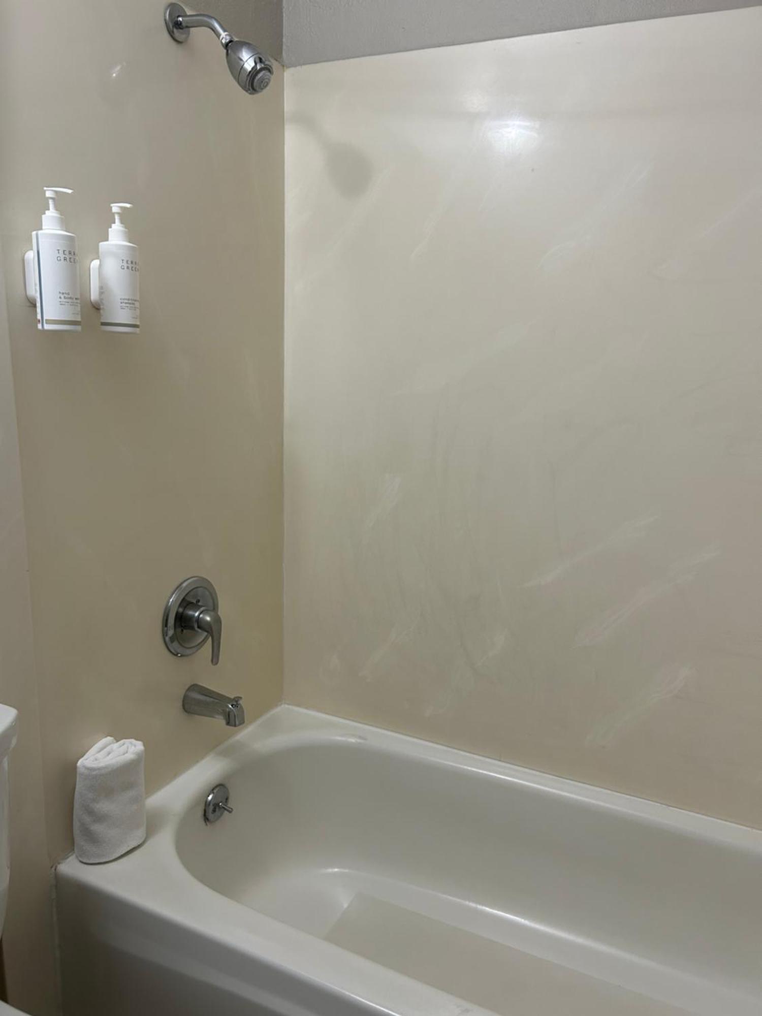 Days Inn By Wyndham Turlock Luaran gambar